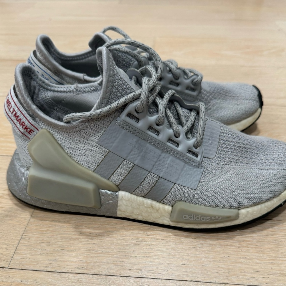 Adidas NMD R1 V2 J Gray Silver